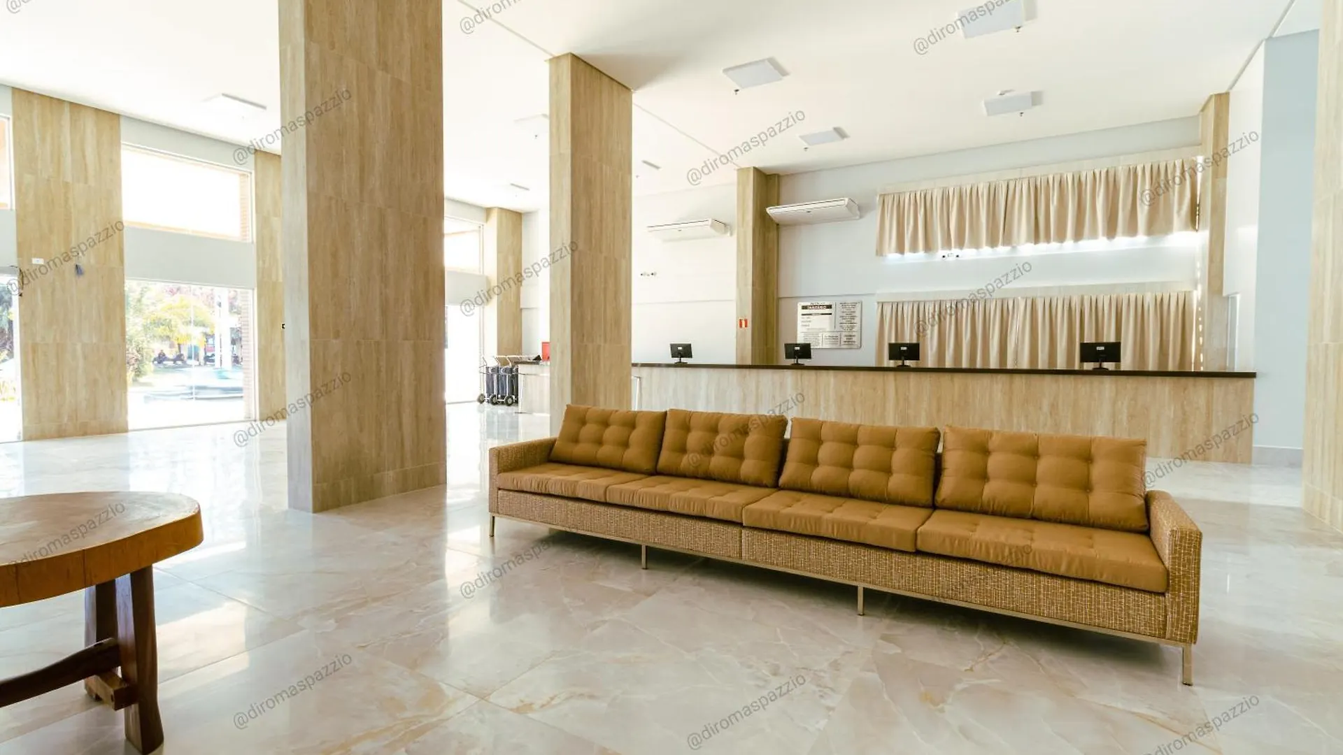 Spazzio Diroma Com Entrada Ao Acquapark Gratuito, Apartamento 840 Vista Para A Piscina Caldas Novas