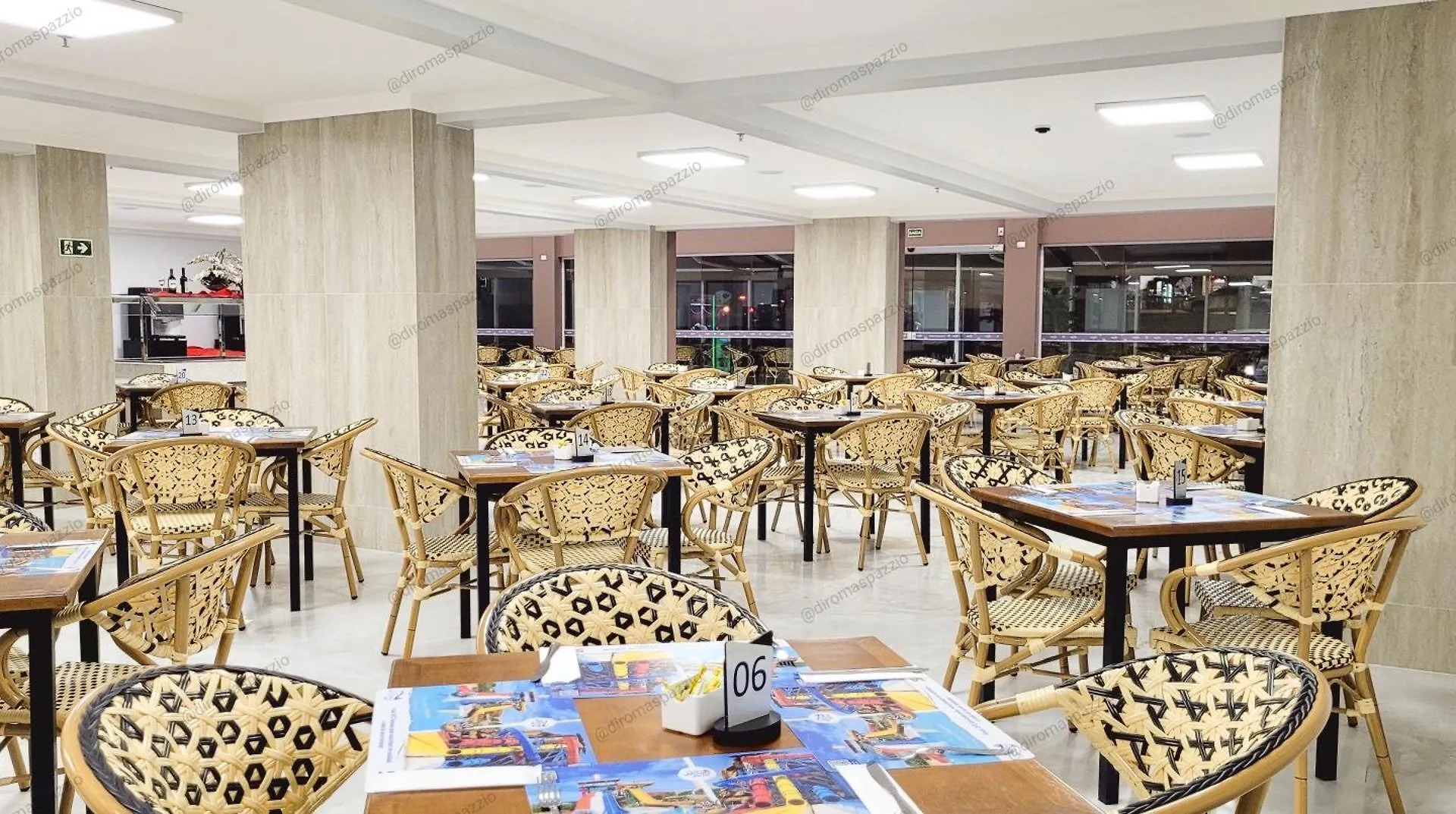 Spazzio Diroma Com Entrada Ao Acquapark Gratuito, Apartamento Vista Para A Piscina Caldas Novas